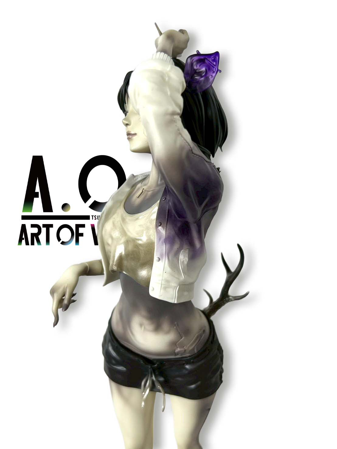 ルシカ、フラワーフラワー / No.12 “ ヴィラン・メロウ・アメジスト(Villain Mellow Amethyst)”