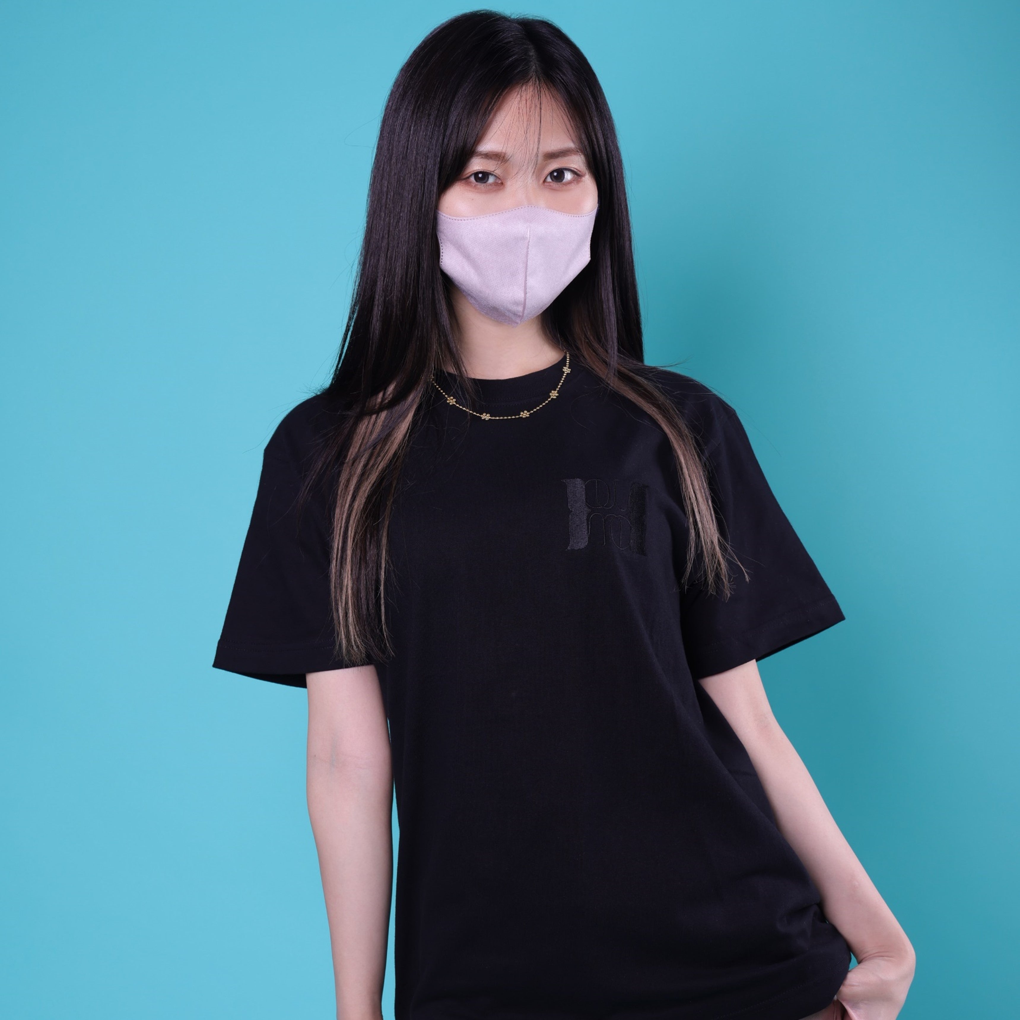 Chest logo embroidery T-shirt