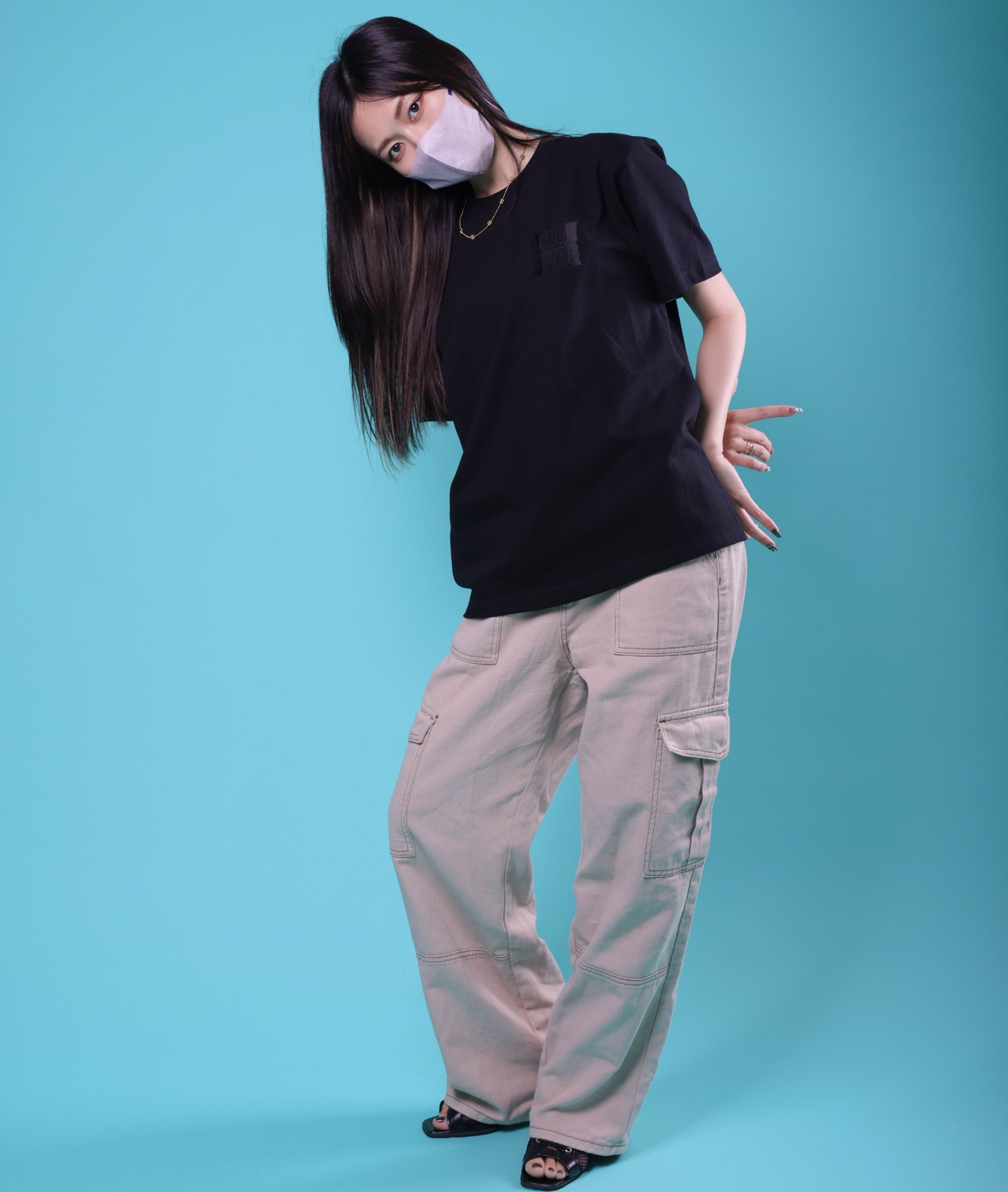 Chest logo embroidery T-shirt