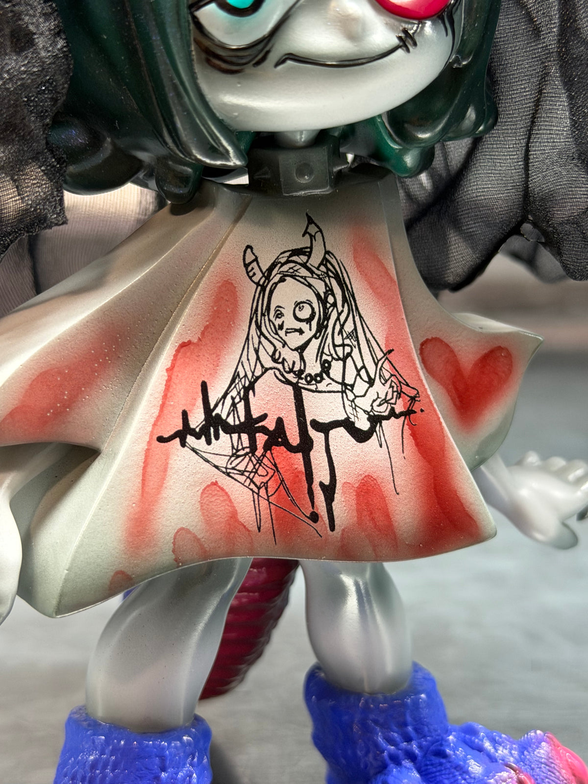 【ハロウィン限定　抽選販売】かいじゅうもんすた～　BLACK BRIDE -ブラックブライド-