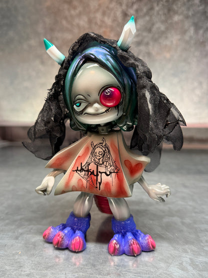 【ハロウィン限定　抽選販売】かいじゅうもんすた～　BLACK BRIDE -ブラックブライド-