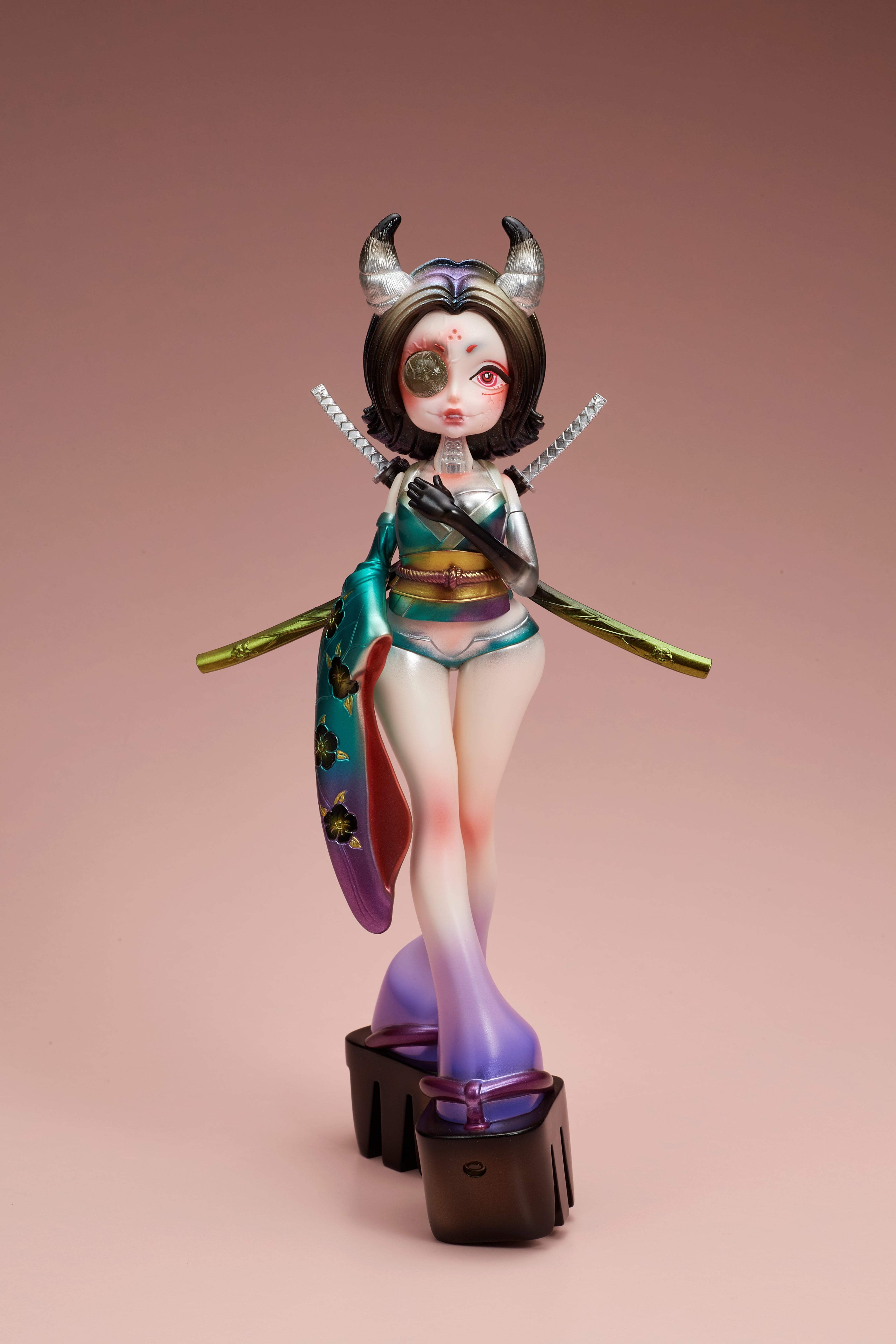 【受注販売】GYOKUROID ギョクロイド　鬼乃　彩色済み完成品ソフビ【12月発送予定】