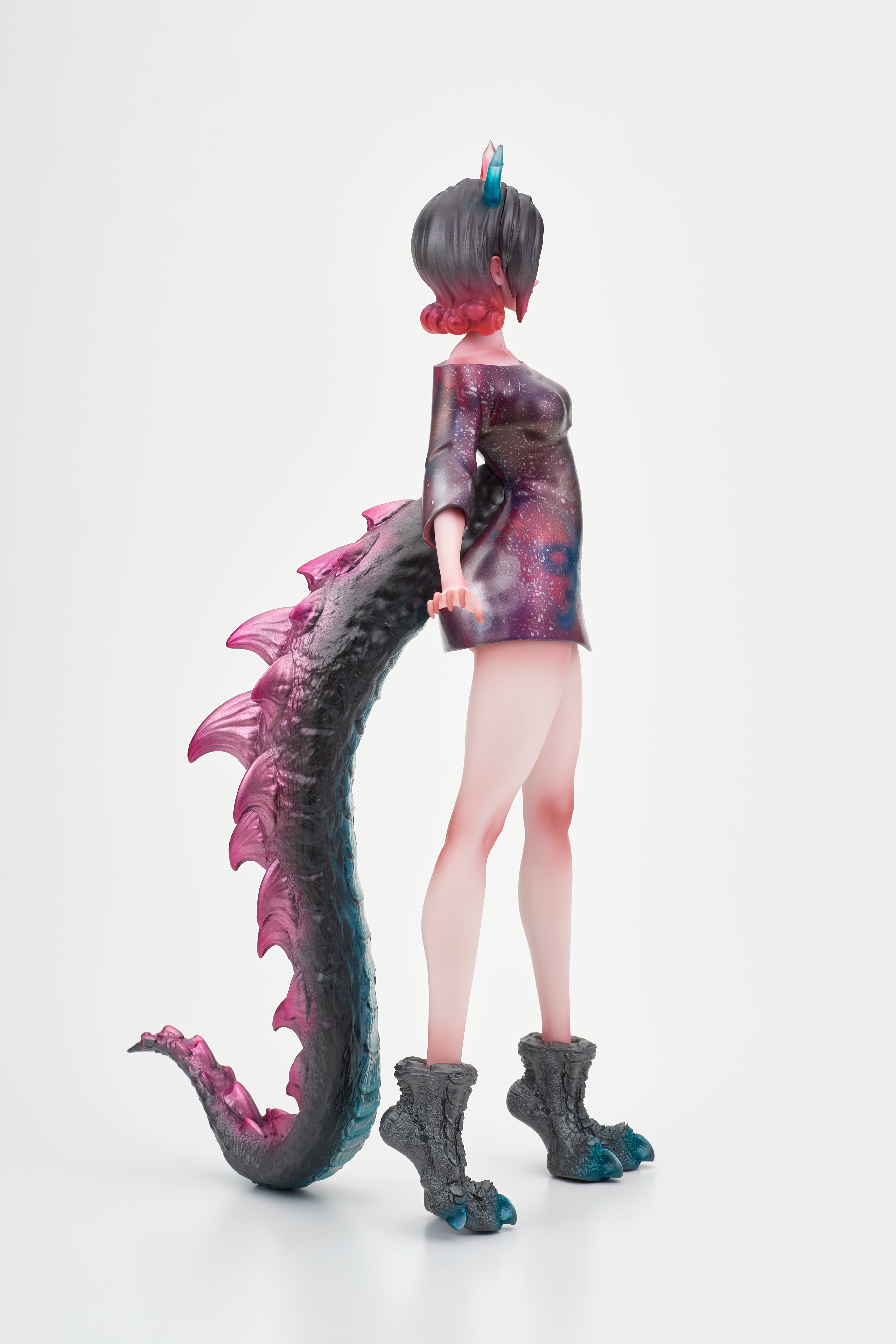 受注販売】怪獣モンスター リアルver. ガレージキット GYOKUROID